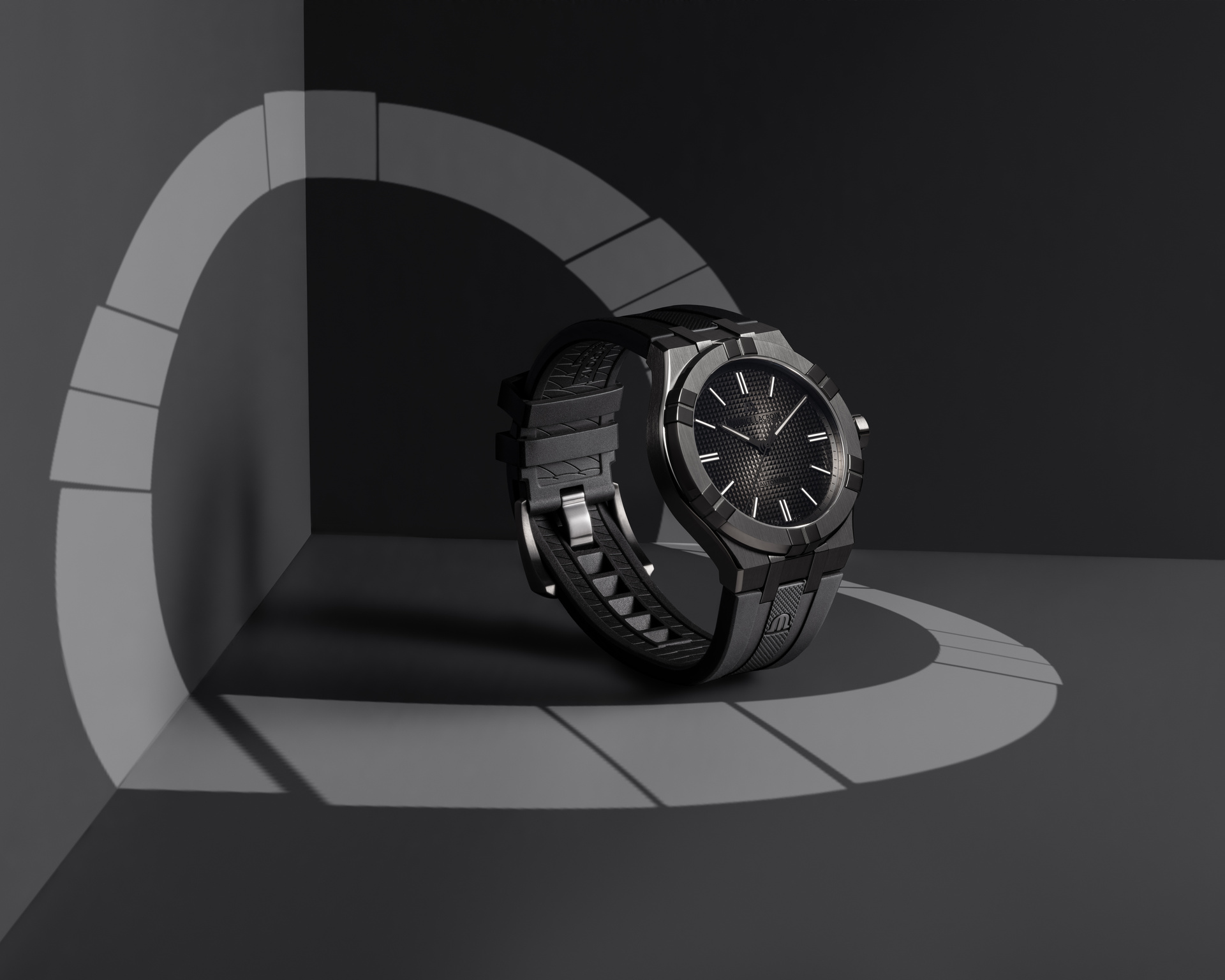 AIKON Automatic PVD